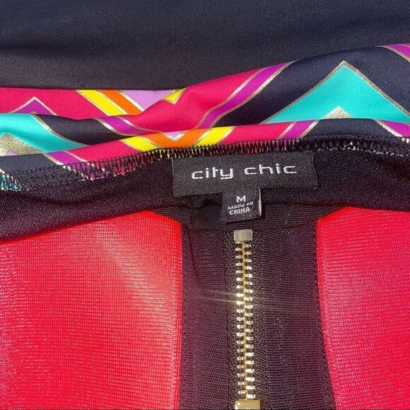 CITY CHIC one piece zip front padded swimsuit SZ M oversized tankini TOP. - Picture 5 of 9